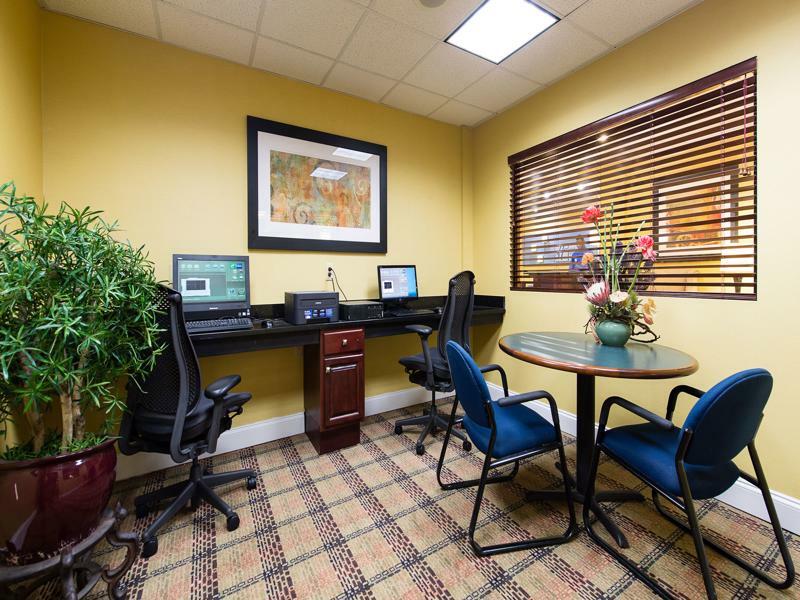 Holiday Inn Express & Suites Columbia-I-26 @ Harbison Blvd By Ihg ภายนอก รูปภาพ