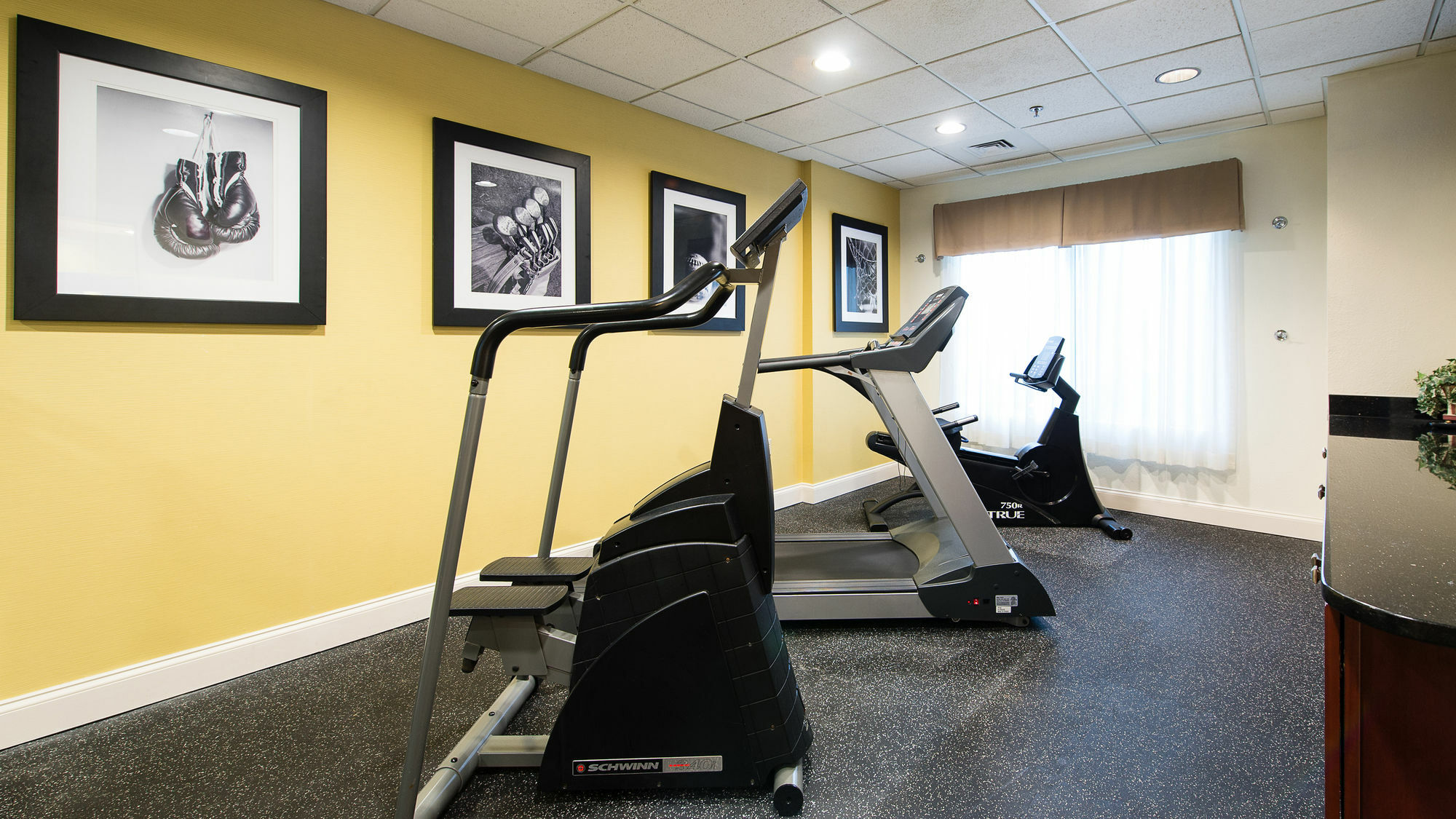 Holiday Inn Express & Suites Columbia-I-26 @ Harbison Blvd By Ihg ภายนอก รูปภาพ