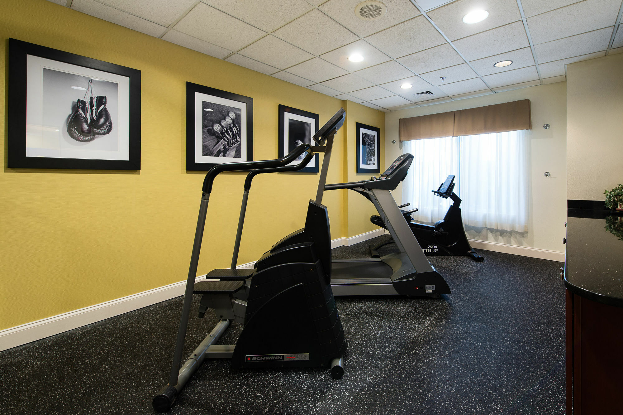 Holiday Inn Express & Suites Columbia-I-26 @ Harbison Blvd By Ihg ภายนอก รูปภาพ