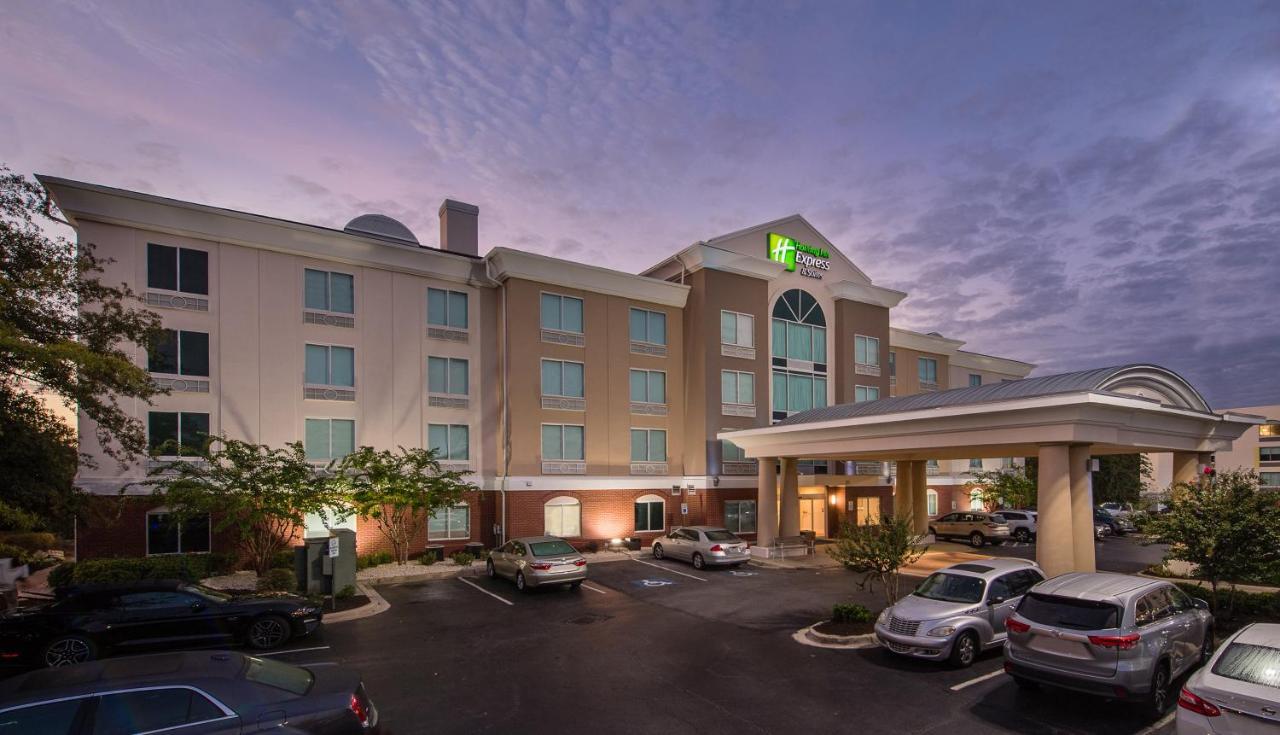 Holiday Inn Express & Suites Columbia-I-26 @ Harbison Blvd By Ihg ภายนอก รูปภาพ