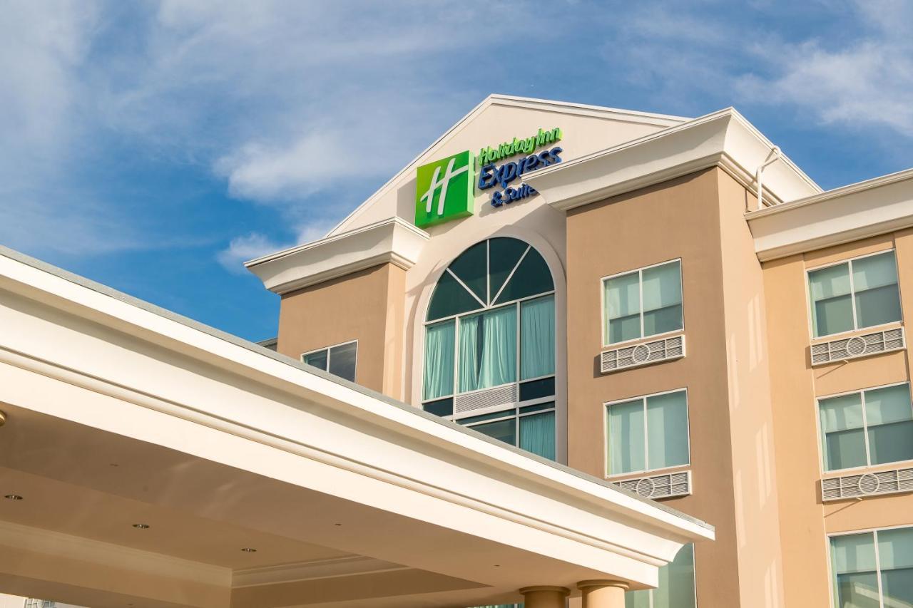 Holiday Inn Express & Suites Columbia-I-26 @ Harbison Blvd By Ihg ภายนอก รูปภาพ