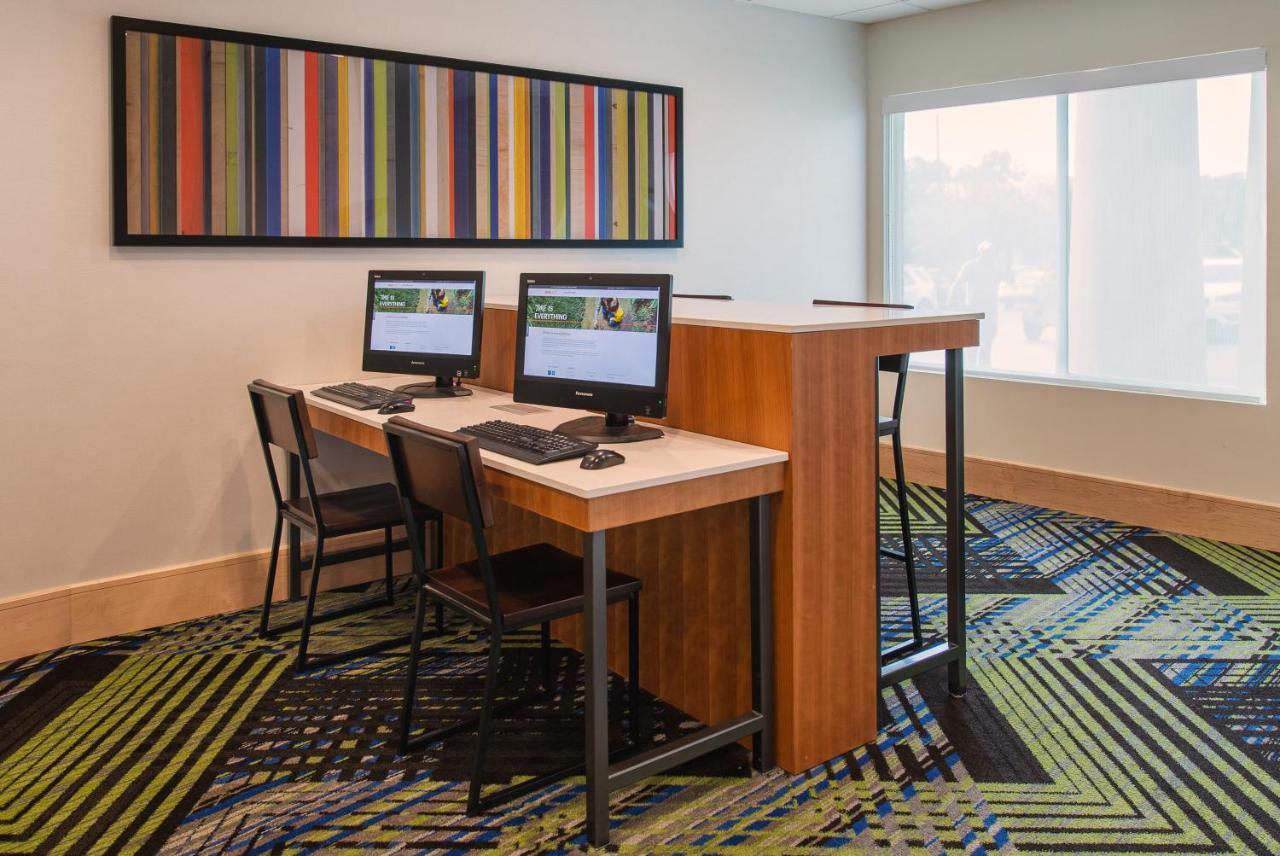 Holiday Inn Express & Suites Columbia-I-26 @ Harbison Blvd By Ihg ภายนอก รูปภาพ